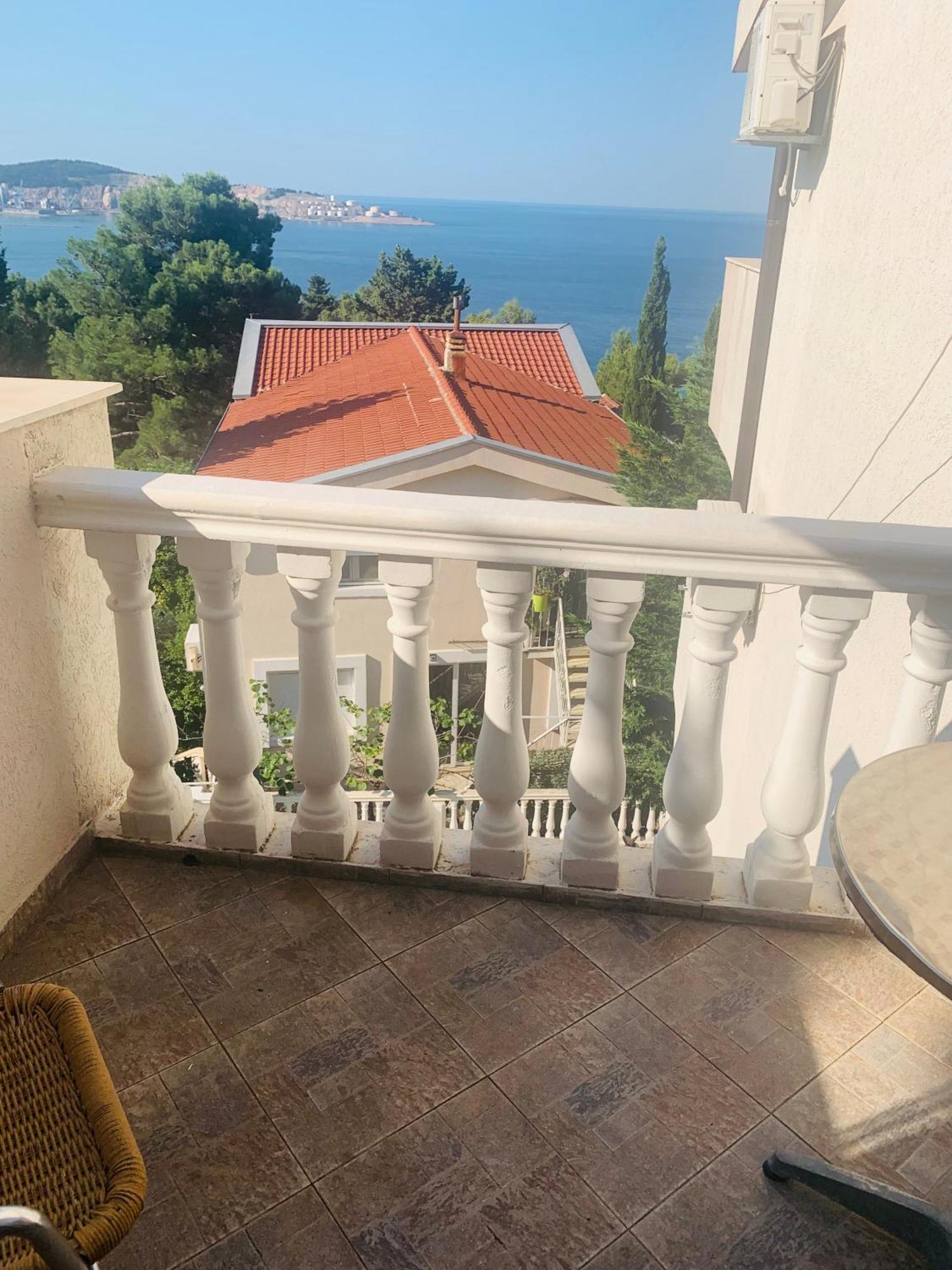 Imperia Apartment Bar Exterior photo